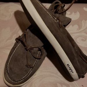 Mens shoes